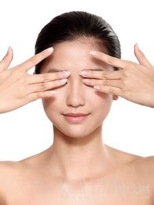 玩电脑怎么保护眼睛？