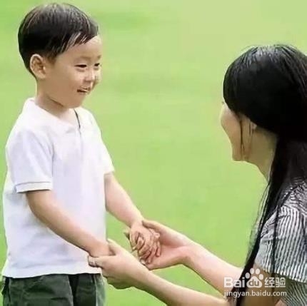 如何用正面鼓励性语言教育孩子