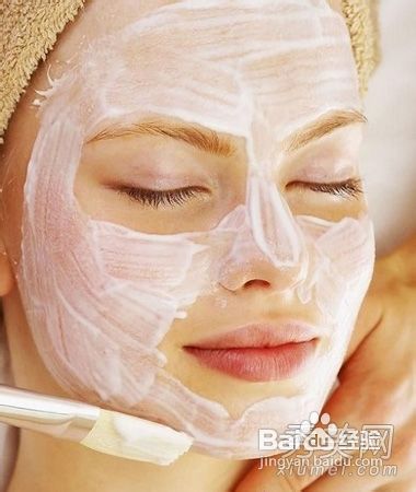 自己在家DIY美白祛斑蜂蜜面膜