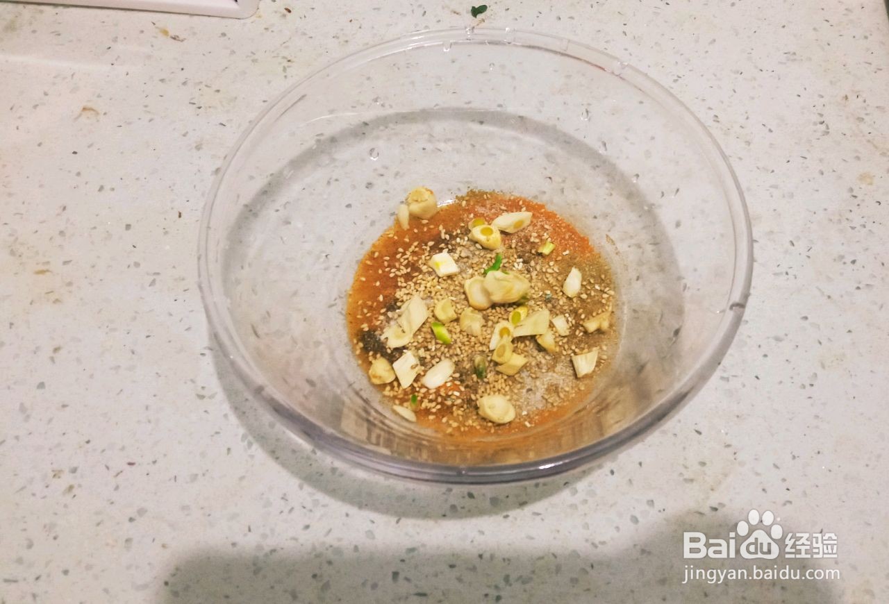 酸汤水饺怎么做
