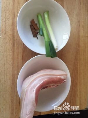 如何将白肉和蒜泥完美搭配