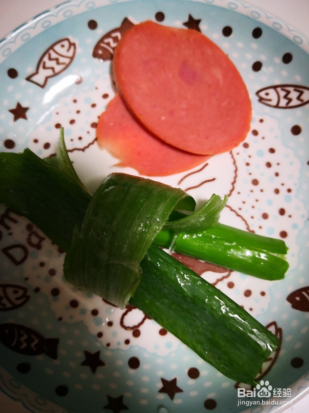 如何制作饺子皮葱花饼