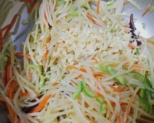 凉拌土豆丝,爽口开胃