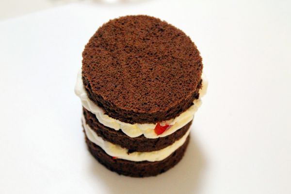 巧克力樱桃蛋糕