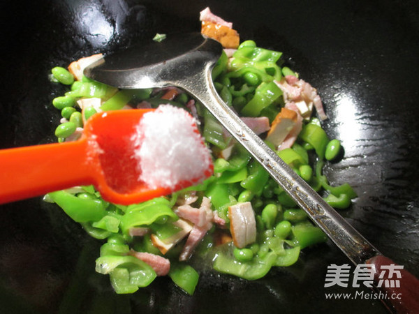什锦炒毛豆的做法