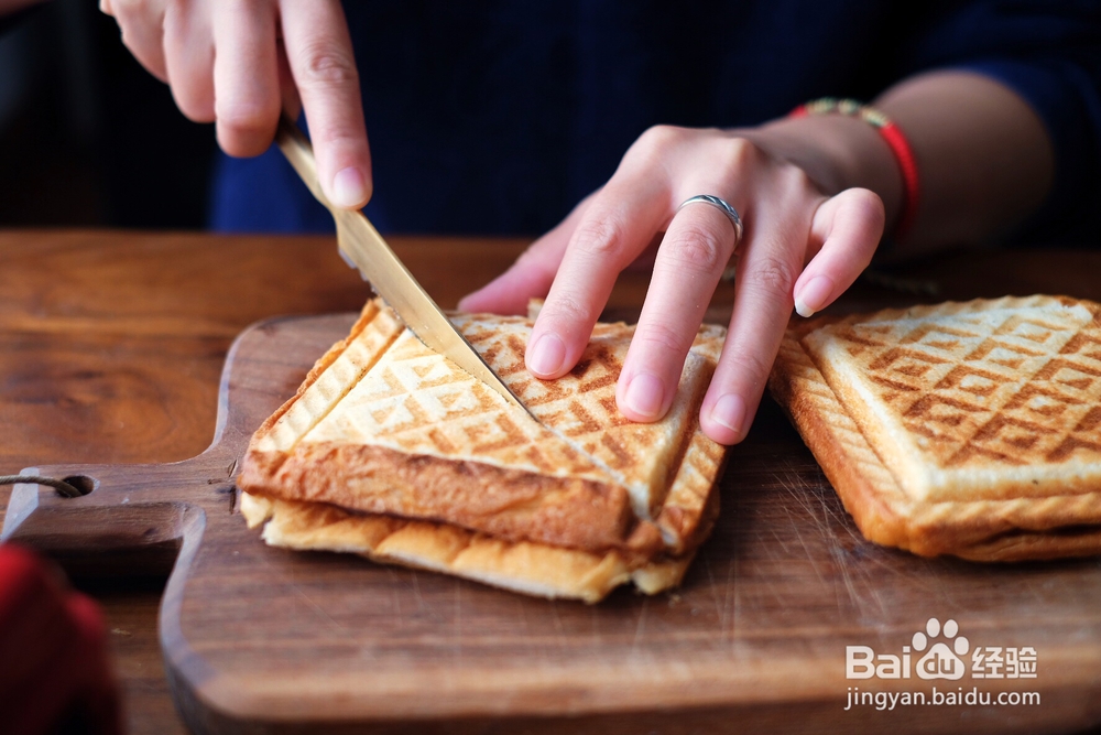 好吃到没朋友的芝士火腿热压三明治