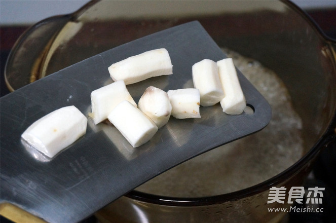 山药腊鸭头焖烧粥