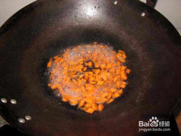 如何制作蜂蜜松仁玉米