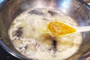 手把手教你一道夏季开胃快手菜：酸汤豆腐沸腾鱼