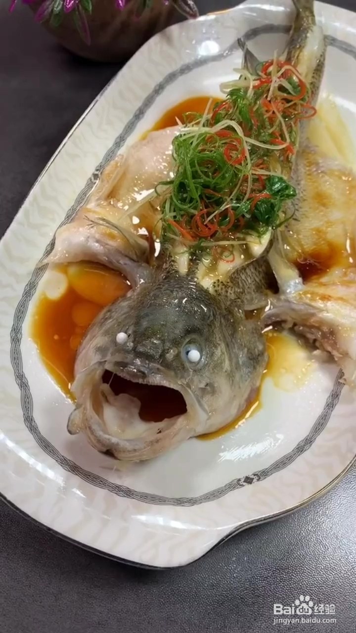 如何制作清蒸鲈鱼