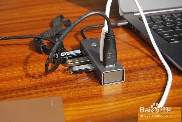笔记本伴侣——倍思 TYPE-C口HUB功能使用