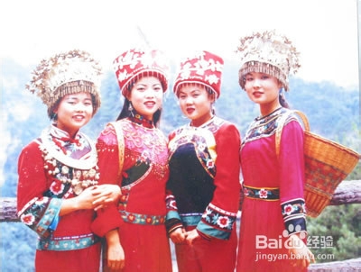 张家界稻草人汽车旅馆攻略《含注意事项门票》