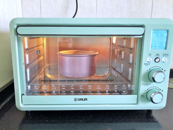 巧克力果酱慕斯蛋糕