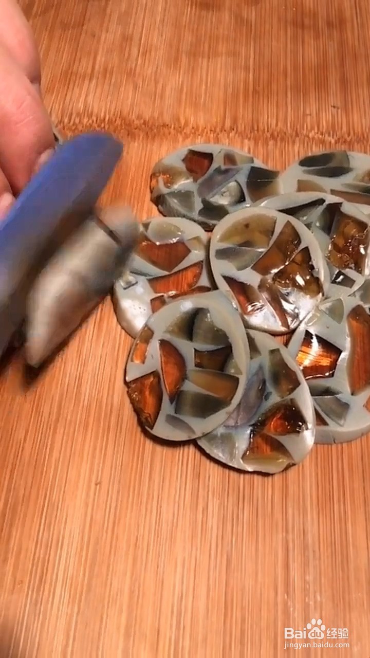 鸡蛋和松花蛋怎么做