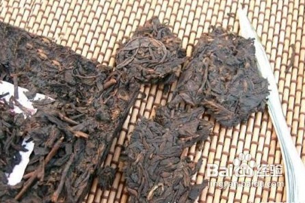 普洱茶的喝法：撬茶砖