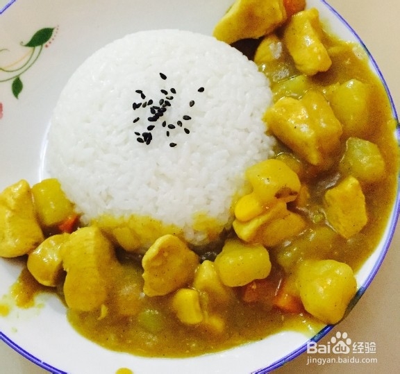 咖喱味浓郁的鸡块盖饭,让米饭更美味