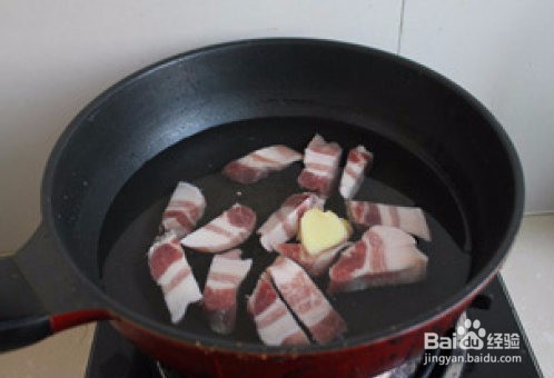 茶树菇红烧肉怎么做好吃？家常做法教程