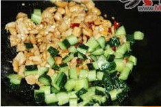 普洱茶鸡丁做法