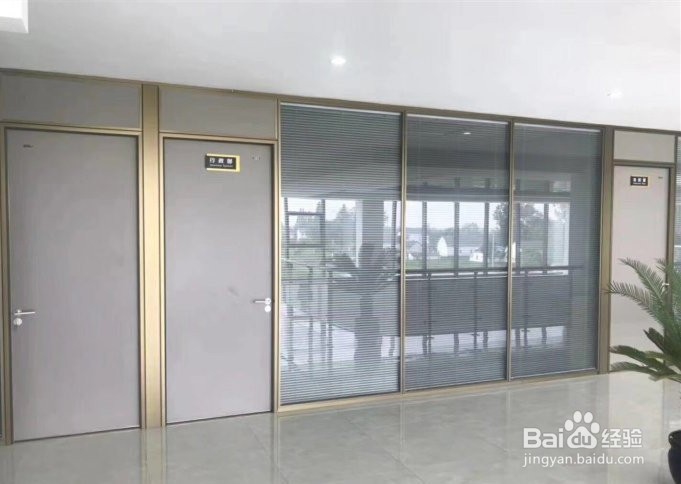 浅谈有隔音的玻璃隔断与普通玻璃隔断有哪些区别