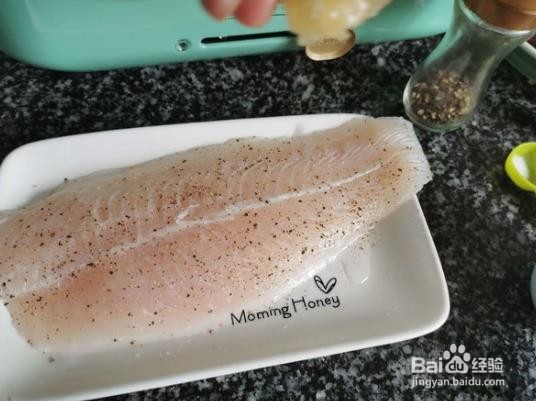 香煎巴沙鱼这样做很好吃