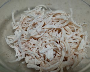 牛油果木瓜鸡胸肉蔬菜沙拉