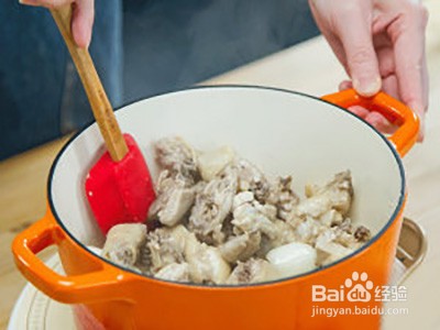 生蚝煲鸡汤的做法