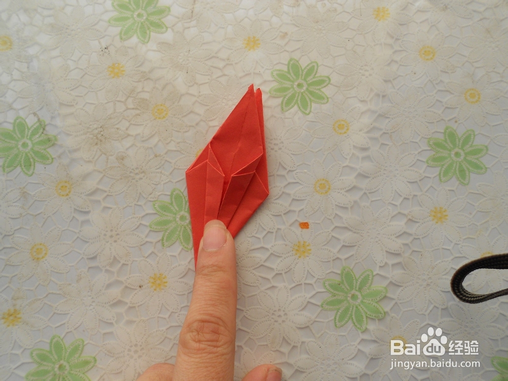 百合花是如何折的