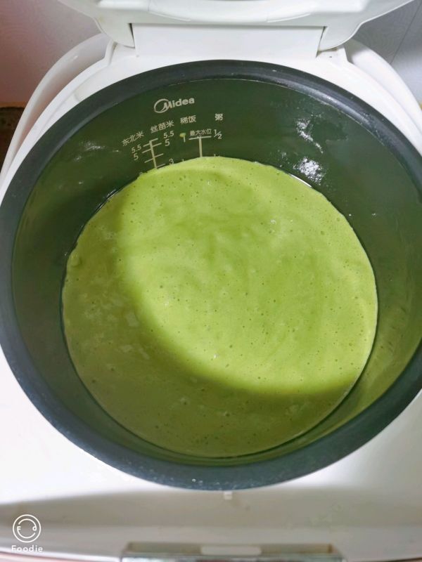 电饭锅抹茶蛋糕