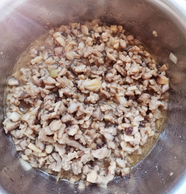 香菇猪肉水煎包