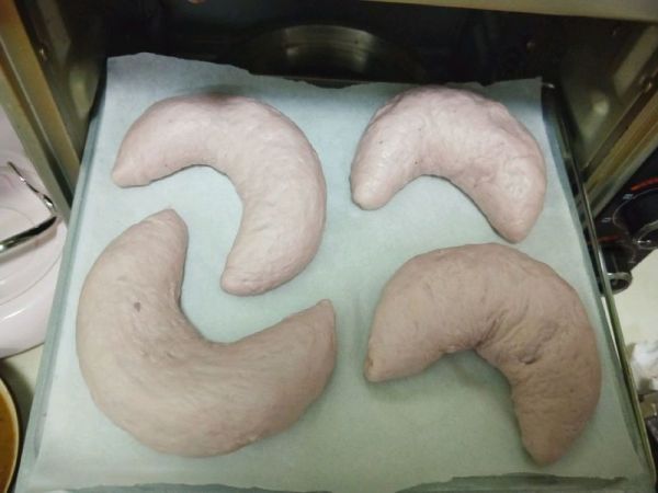 紫薯蜂蜜软欧包