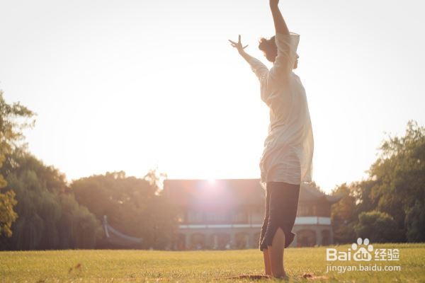如何实现自律的规律运动