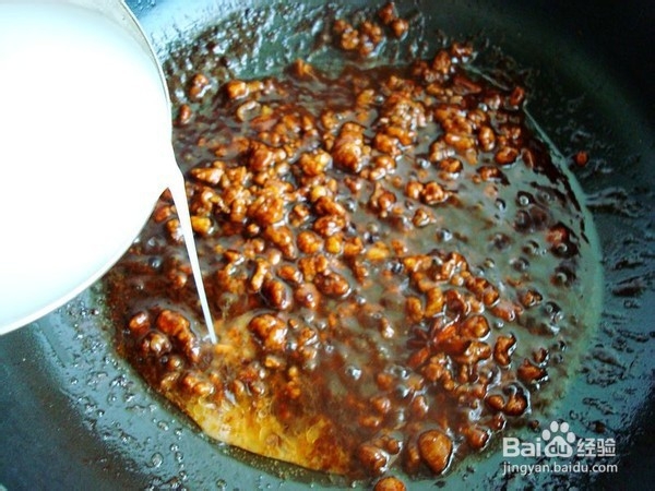 炸酱热干面的做法