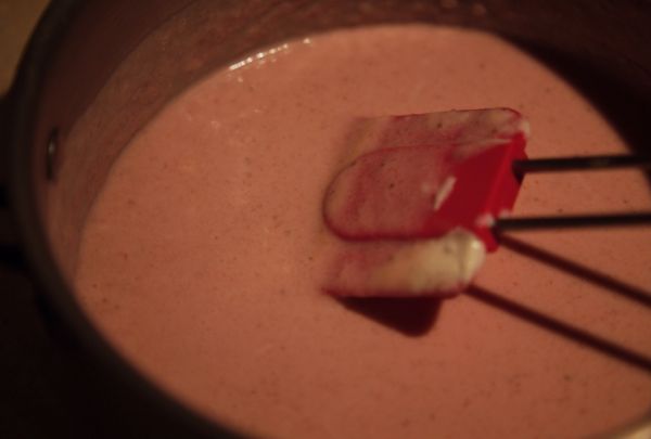 草莓酸奶慕斯蛋糕