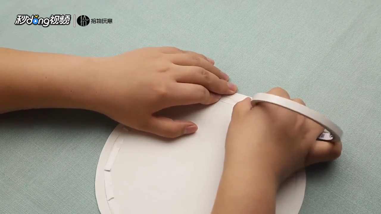 怎么用空饼干盒做一个精美的收纳小物件