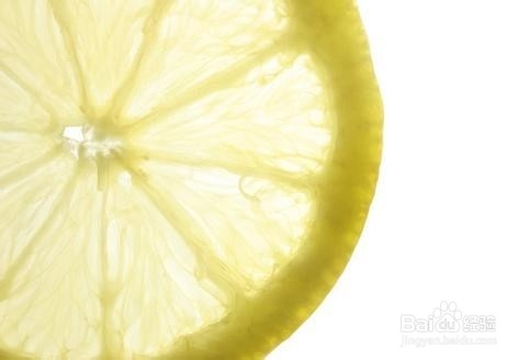 用柠檬清除热水壶水垢？