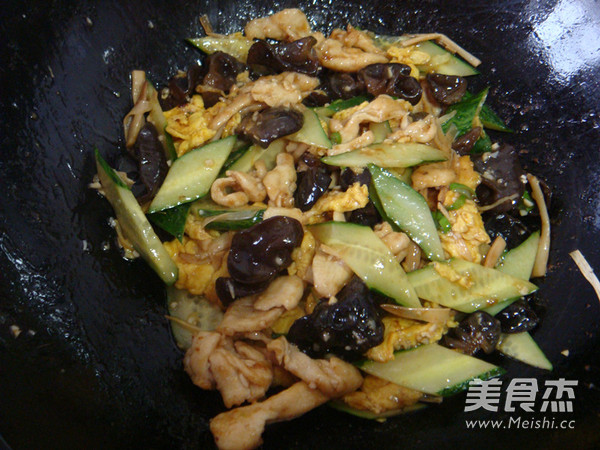 饭店热门菜｜醋溜木须鸡片