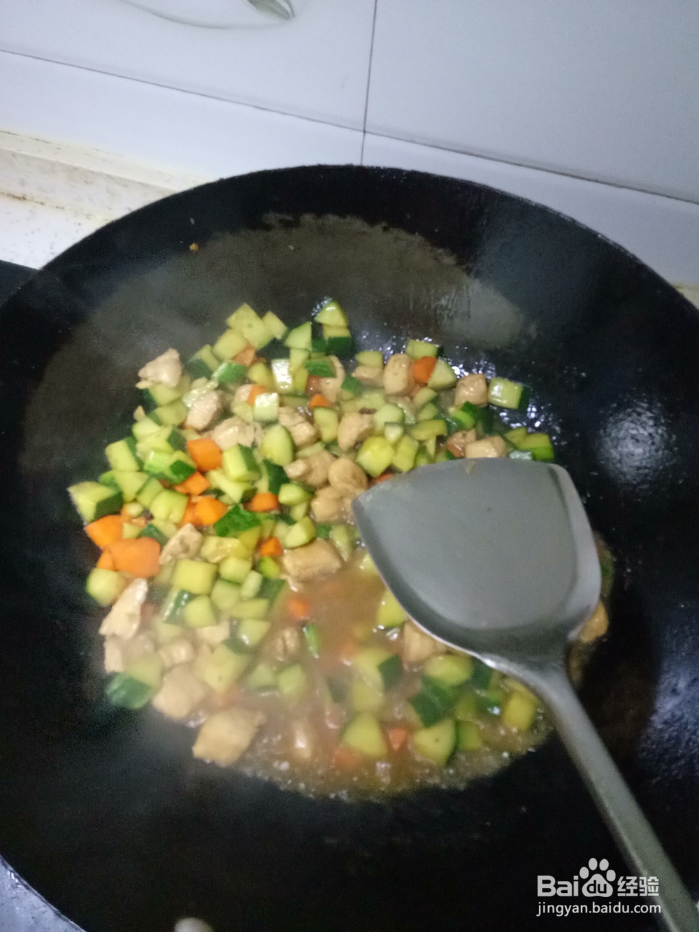黄瓜炒鸡脯肉