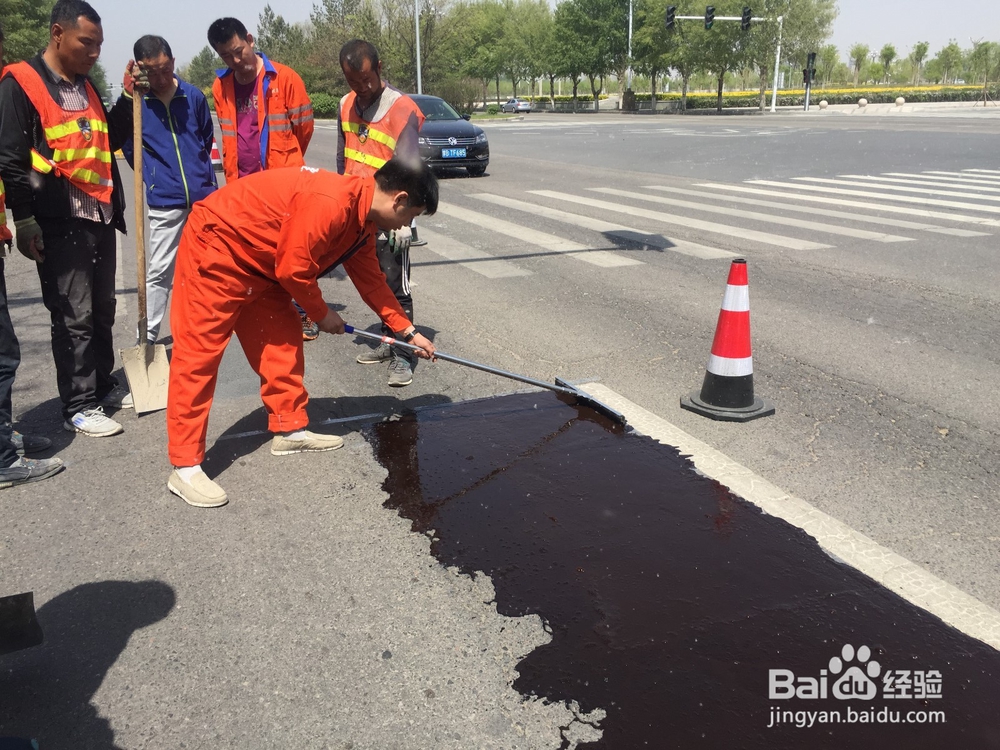 沥青路面龟裂如何修复