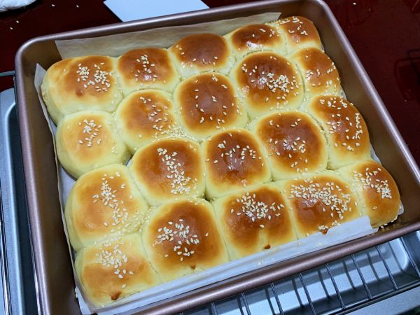 牛奶小面包first