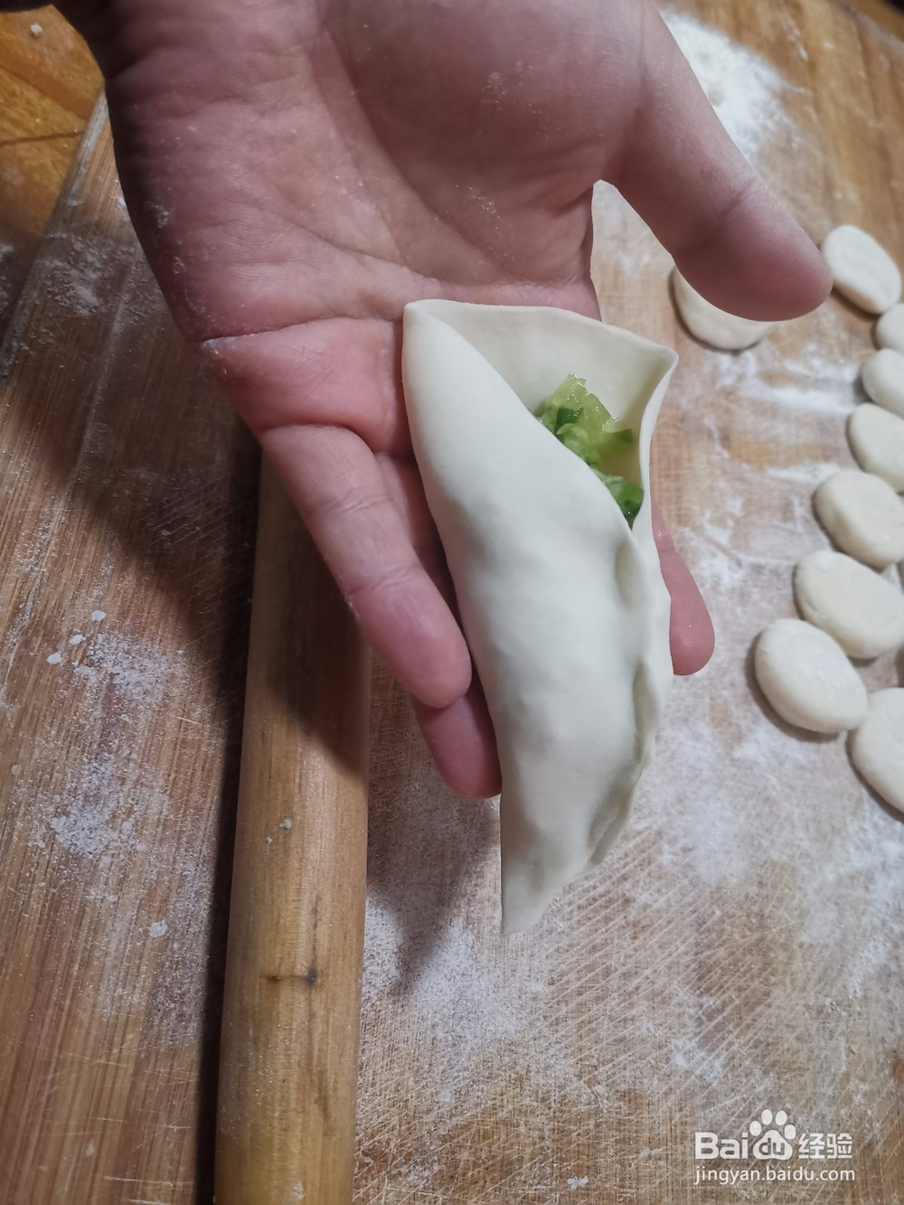 萝卜虾肉丁盒子