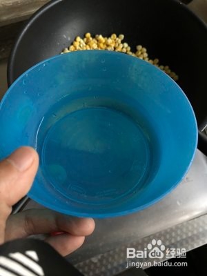 食补养生玉米鸡蛋羹的做法