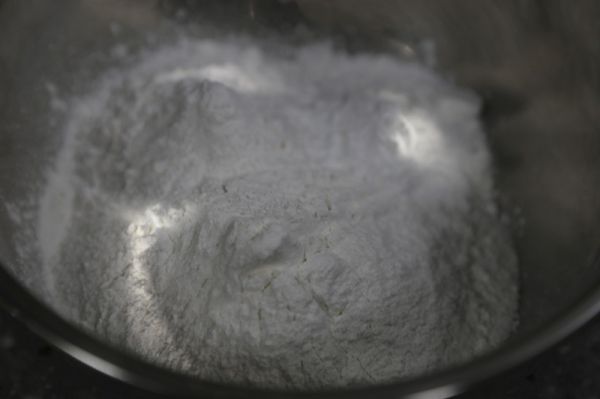 咸蛋黄肉松青团和红豆沙青团超级详细