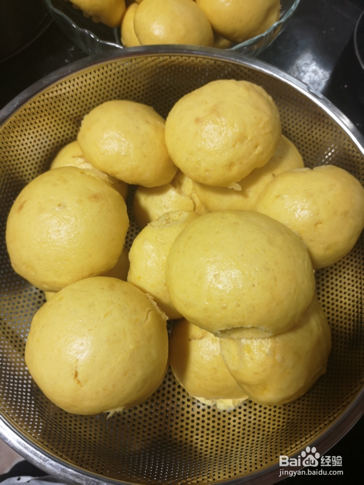 蔬果美食-南瓜奶香馒头的做法