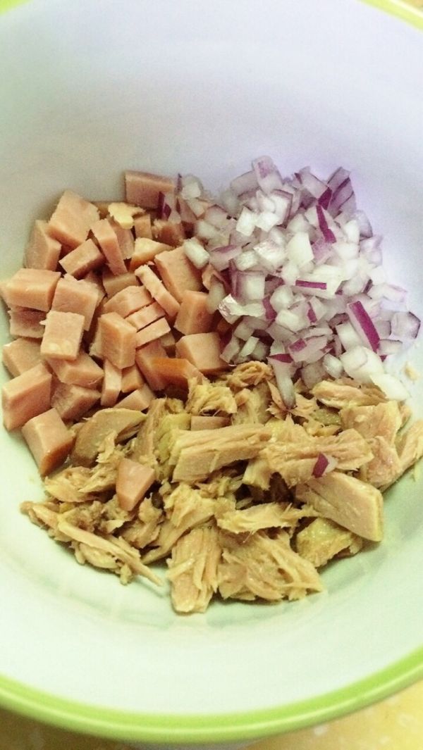 金枪鱼沙拉芝士麦芬