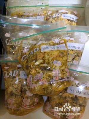 挑嘴猫咪都爱的辅食，三种鱼鸡肉猫罐头