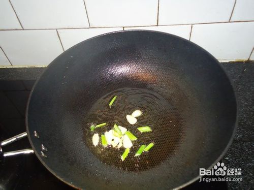 青椒炒豆芽