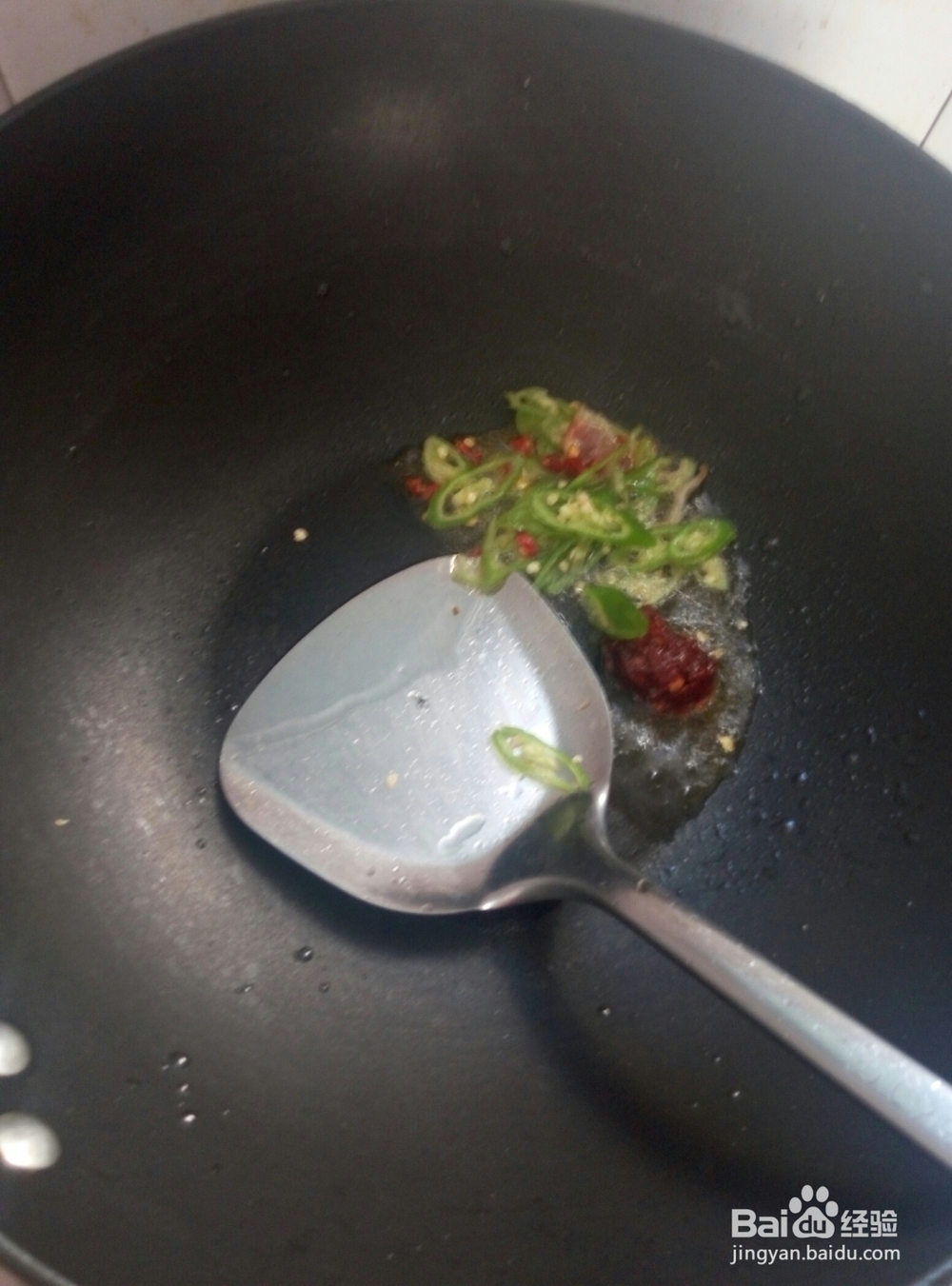 适合懒人做的西红柿粉条汤