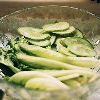 怎样制作老坛酸菜面