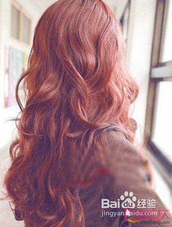 2012秋冬卷发打造唯美女神范儿