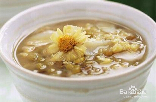 绿豆粥做法，消暑开胃又美颜